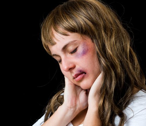 מיומנה של רווקה דתייה: האלימות הגברית נחשפת