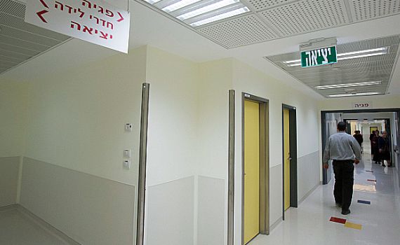 אישה חרדית התלוננה: רופא ב'שערי צדק' הטריד אותי מינית