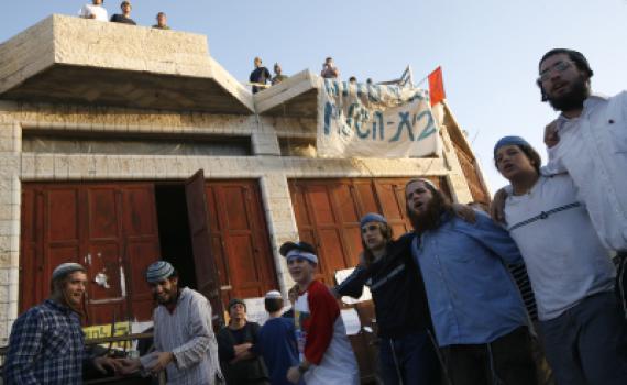 חברון שלנו: בג"ץ קבע כי 'בית השלום' שייך ליהודים