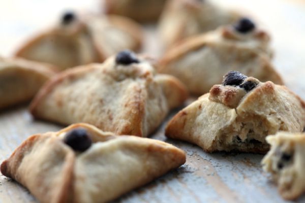 על אוזן המן בטעם פיצה שמעתם?