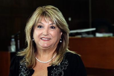 אולמרט בצרות: שולה זקן חתמה על עסקה עם הפרקליטות