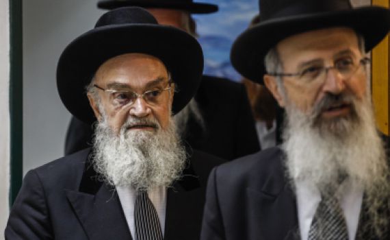 הרבנות ממשיכה לעכב את פתיחת אזורי הרישום לנישואין