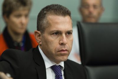 ארדן מפרק את רשות השידור: אגרת הטלויזיה תבוטל