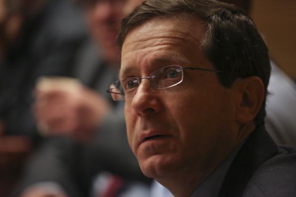 בוז'י הרצוג יפעל לפי הדרישה שלו מינון מגל?