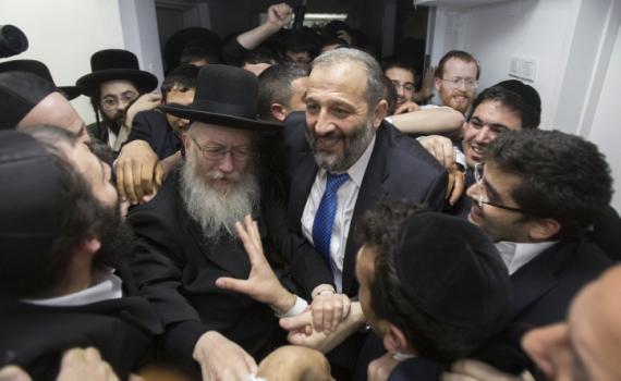 סקרים: הליכוד והמפלגות החרדיות נחלשות