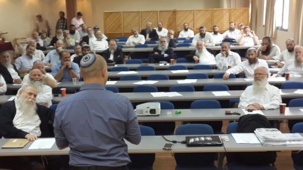 בנט: "כואב לי על מה שנעשה לרב חיים דרוקמן, אבל אסור להשיב אש"