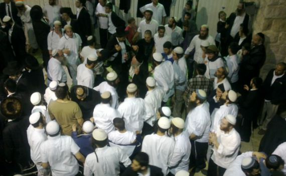 יום פטירת משה רבינו: ריקודים ושמחה בציון רשב"י