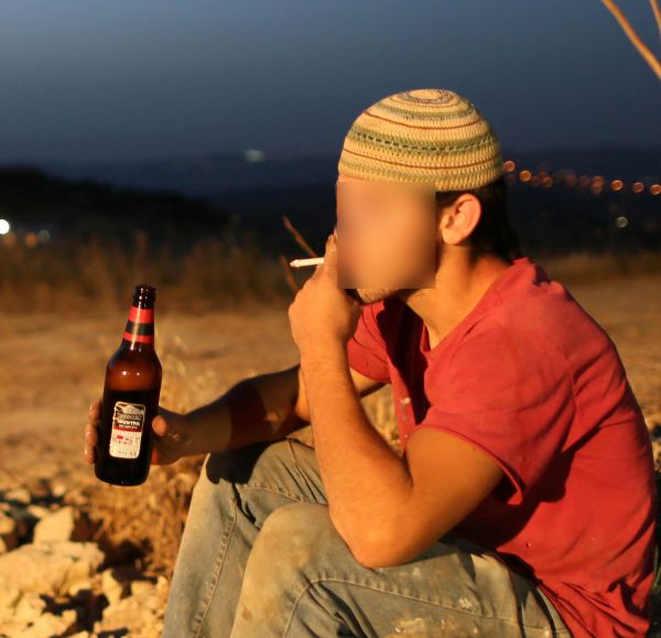 מזכ"ל תנועת אריאל לנוער: הימנעו ממשקאות אלכוהוליים במסיבות פורים