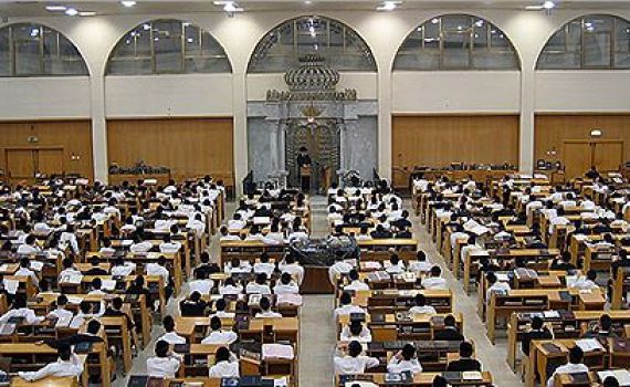 בגלל מהומות: ישיבת 'חברון' החרדית סילקה 8 בחורים