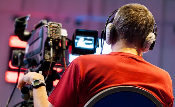 חשד: צלם תיעד זוגות חרדים במצבים אינטימיים