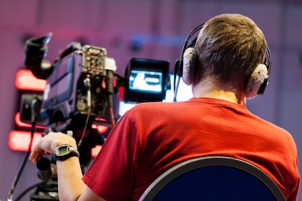 חשד: צלם תיעד זוגות חרדים במצבים אינטימיים