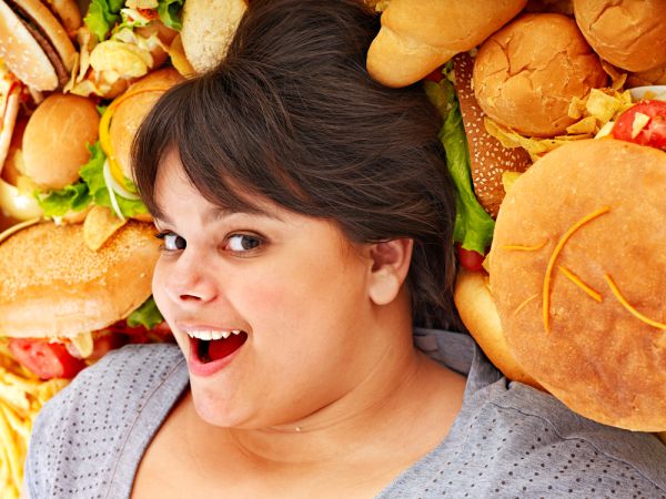 עולם הדייטים: "הציעו לי בחור נכה בגלל שאני שמנה"