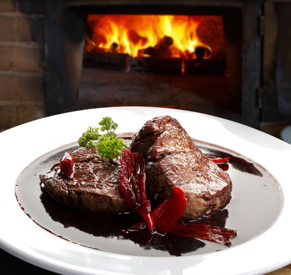 מתכון לסעודת פורים: צלי בקר ביין לצד תפוחי אדמה