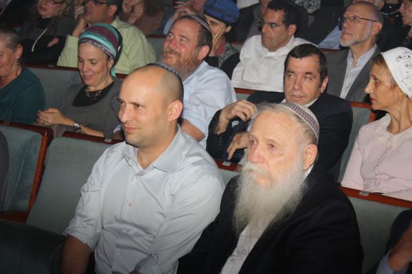 צפו: ערב הצדעה מרשים למרכז ישיבות ואולפנות "בני עקיבא"