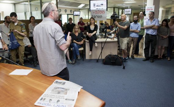 עובדי מקור ראשון נגד בנט: לא עשית כלום למען העיתון