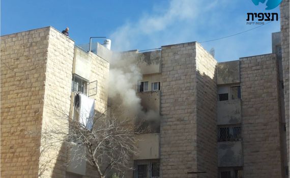 אישה כבת 60 נהרגה בשריפה בקרית ארבע