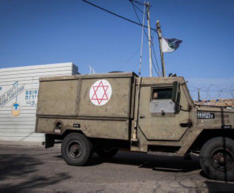 חייל חרדי ניצל בנס מפיגוע ירי