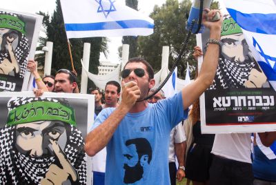 אוניברסיטת ת"א תארח מחבל בכנס לציון יום האדמה