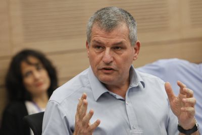 מיקי רוזנטל מפתיע: "הכסף לא נמצא רק בהתנחלויות"