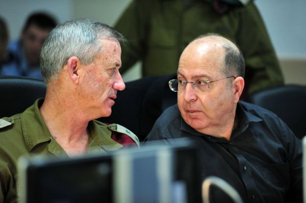 יעלון מציג מדיניות חדשה: הרס "התנחלויות אלימות" תחילה