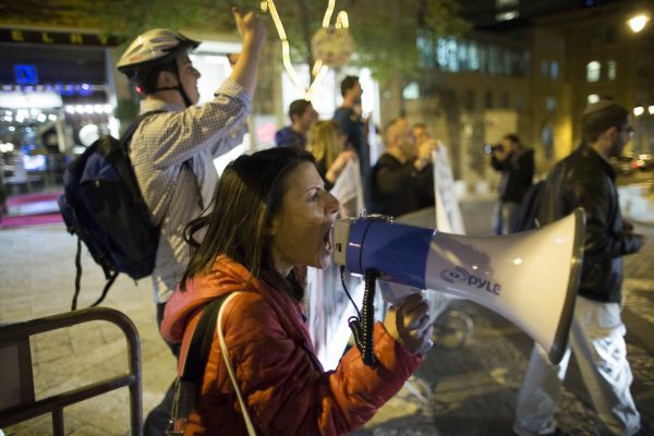 המתנחלים: נמרר את חייהם של המחבלים הערבים שישוחררו