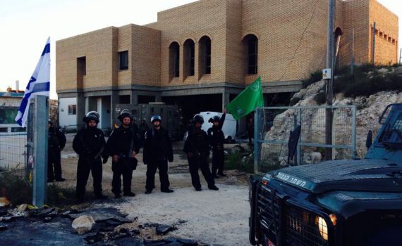צה"ל ומג"ב השתלטו על ישיבת עוד יוסף חי ביצהר