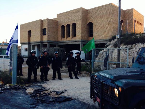 צה"ל ומג"ב השתלטו על ישיבת עוד יוסף חי ביצהר