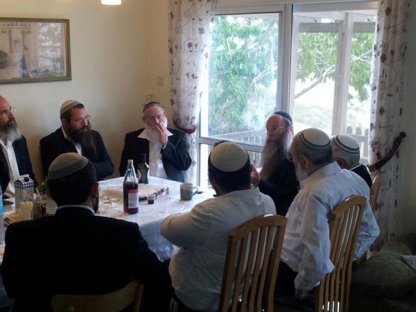 רבני השומרון קובעים: תורת ישראל אוסרת על פגיעה בחיילי צה"ל