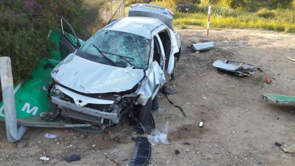 תאונה קטלנית בכביש 4: נהג נהרג בהתהפכות רכב