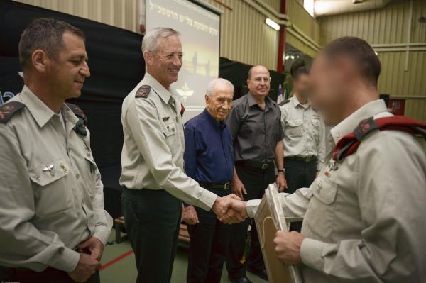 צפו: הענקת צל"ש ללוחמי סיירת מטכ"ל