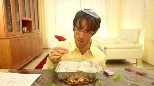 אנדרדוס: מר פודלמן מסתבך עם ביעור החמץ