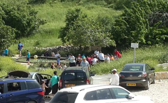 כובשים את השומרון ברגליים: אלפים מטיילים במסגרת אירועי הפסח