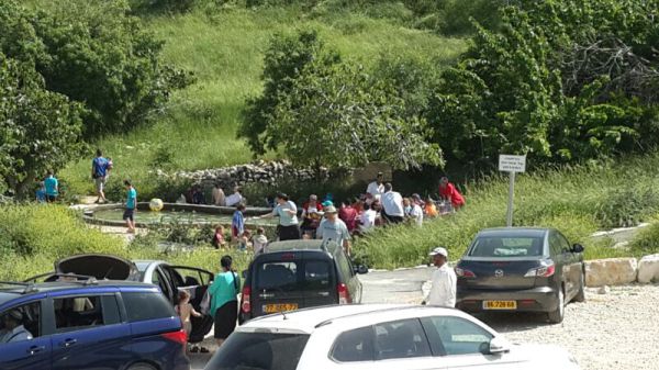 כובשים את השומרון ברגליים: אלפים מטיילים במסגרת אירועי הפסח