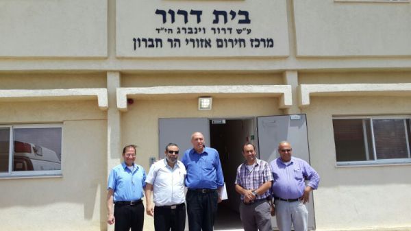 "קליטה סלולארית ביו"ש כמו בכל הארץ"