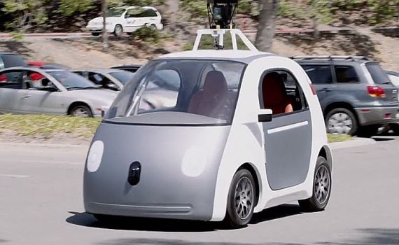 בלי הגה ובלמים: גוגל במכונית מהפכנית