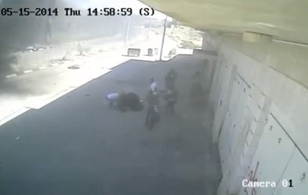 הפלסטינים העלו סרטון ערוך: כך נורו הצעירים למוות