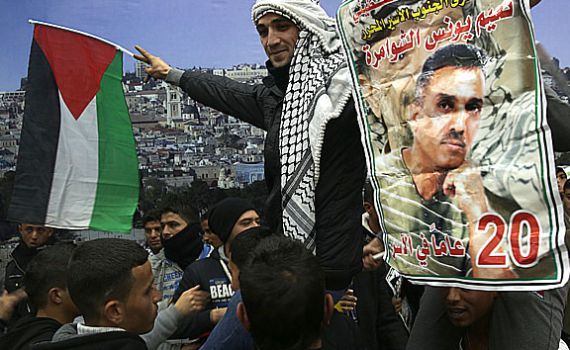 מחבלים משוחררים לא יקבלו ביטוח לאומי