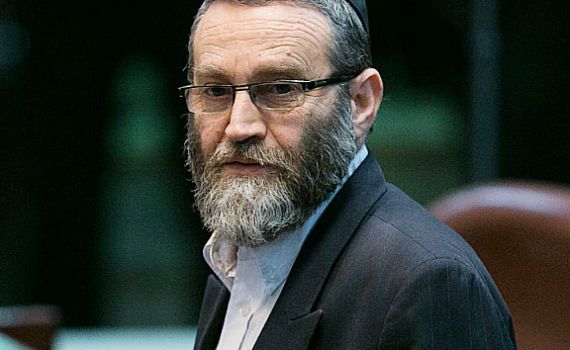 גפני: לפטר הקצינה שהסיתה למוות חרדים