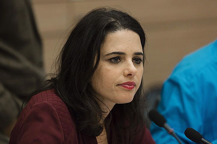 שקד: "העבירו את המכללות הצבאיות לירושלים"