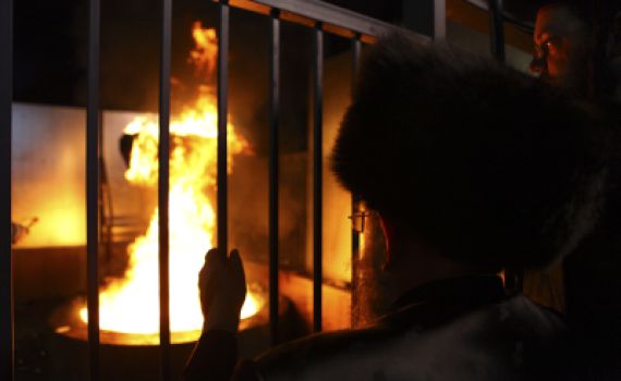 ל"ג בעומר: אין שום הלכה או חובה להדליק מדורה