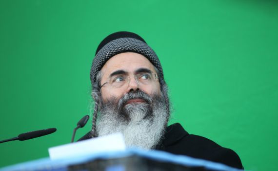 בגלל האפיפיור: מתקפה על הרבנים הראשיים