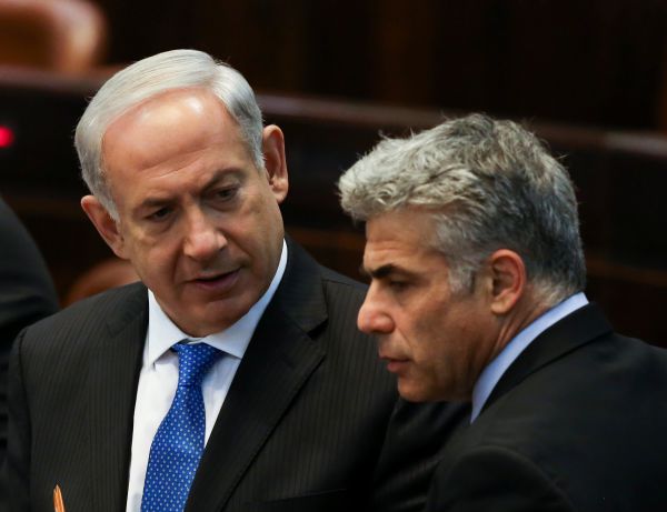 פשרה בקואליציה: חוץ ובטחון לליכוד; עפר שלח ימונה לסגן שר בכיר