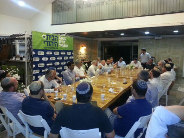 מאוחר מדי להיפרד/ תגובה לרב אמנון בזק