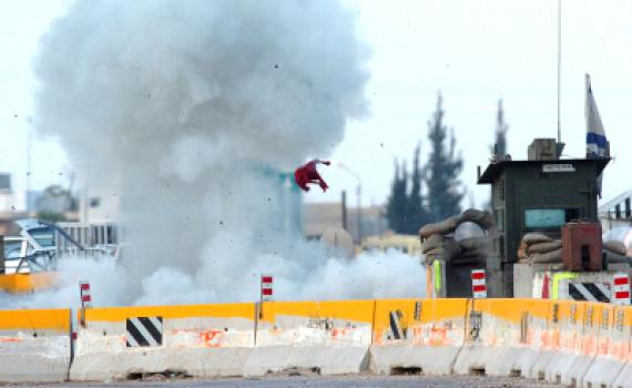 צומת תפוח: נתפס מחבל כשעל גופו חגורת נפץ