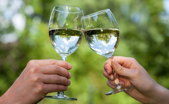 אשתי חייבת לבשל בשבילי, למה להגיד לה 'תודה'?