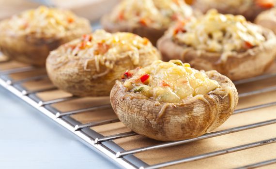 חגיגת טעמים לשבועות: פטריות ממולאות וגבינה צפתית