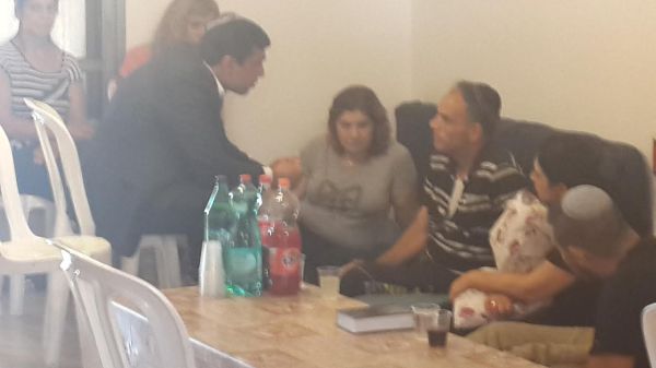 שטבון בבית משפחת דדון: "הרצח הוא קריאת השכמה"