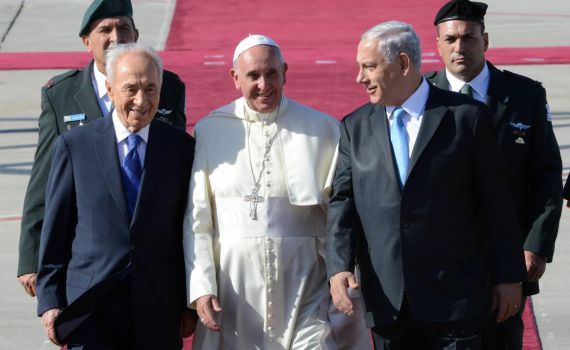 ראש הממשלה לאפיפיור: "ברוך בואך, הוד קדושתך"