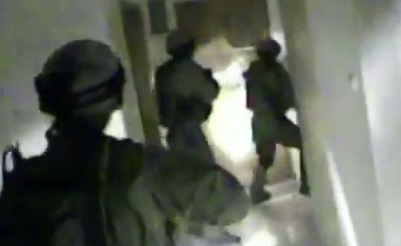 צפו: יחידה מיוחדת של צה"ל במעצר בחברון