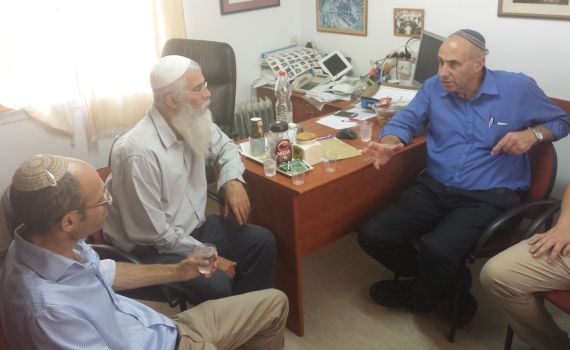 יוגב: הראמאדן יידחה מפני פיקוח נפש